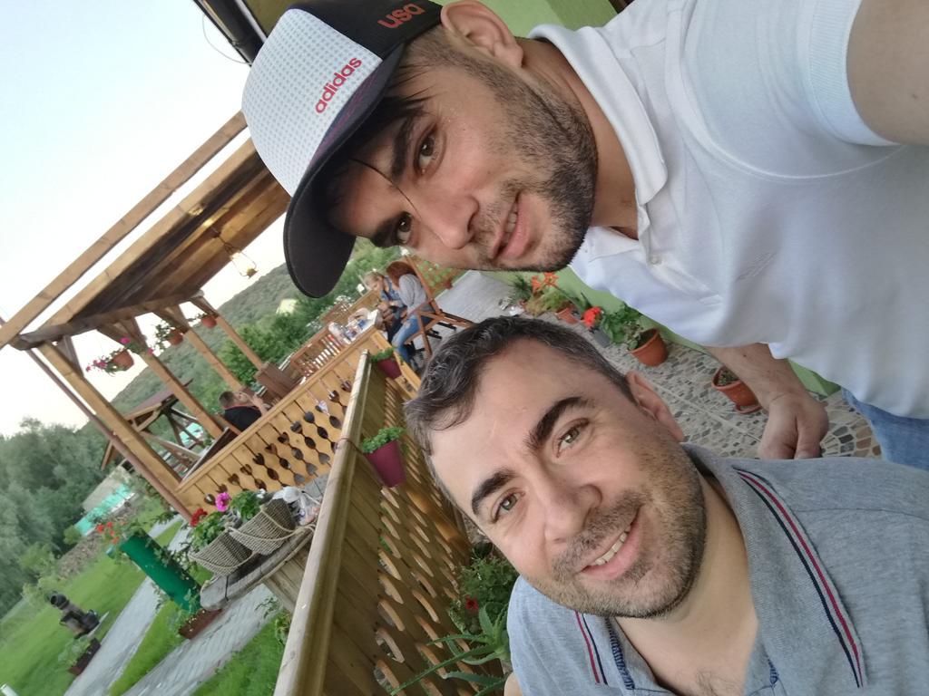 Agropensiunea Valea Fagilor Luncavita Екстер'єр фото