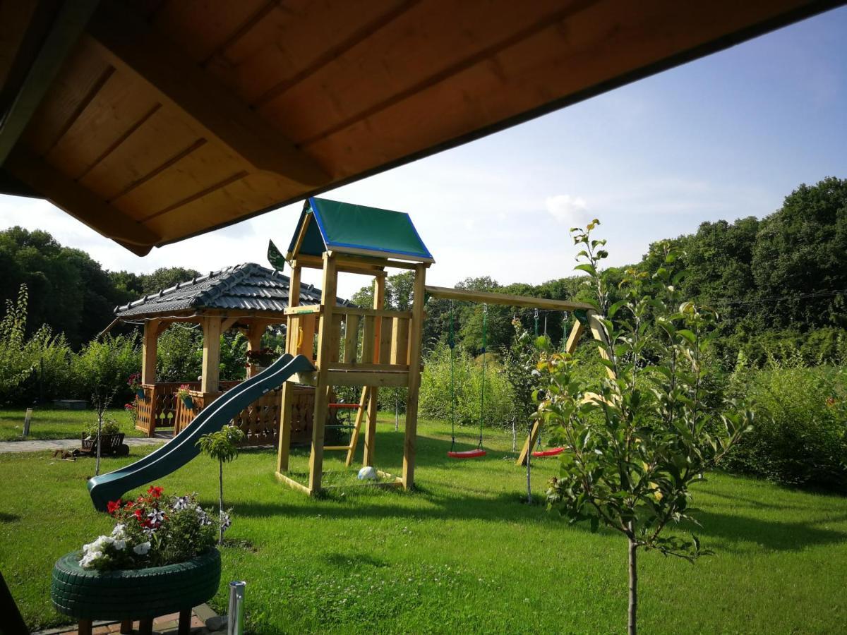 Agropensiunea Valea Fagilor Luncavita Екстер'єр фото